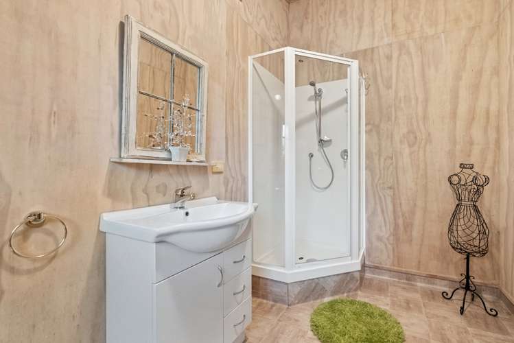 78 Bright Road Otaua_35