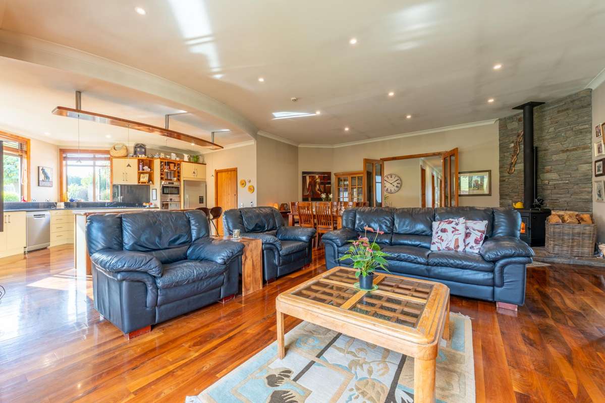 21 Downs Road_4