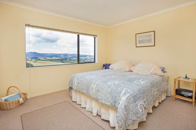 64 Monarch-Downs Way Warkworth_15