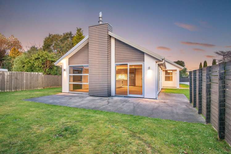 10 William James Close Mosgiel_10