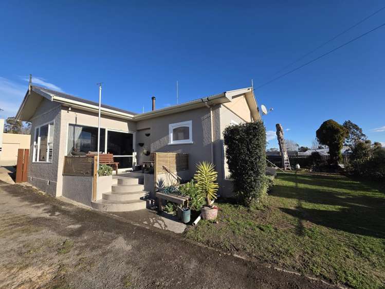253 Homestead Road Weston_18
