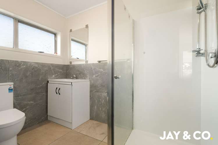 26 Challen Close Conifer Grove_8