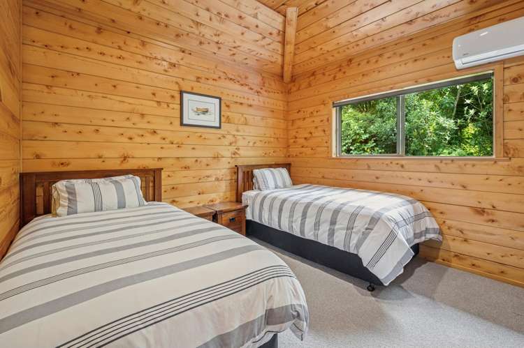 483 Spencer Road Lake Tarawera_21