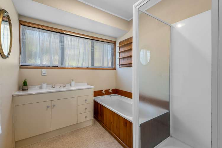 63 Moncur Drive Springfield_11