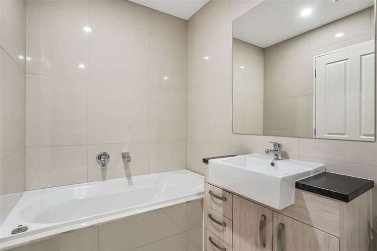 1/21a Mount Smart Road Royal Oak_12