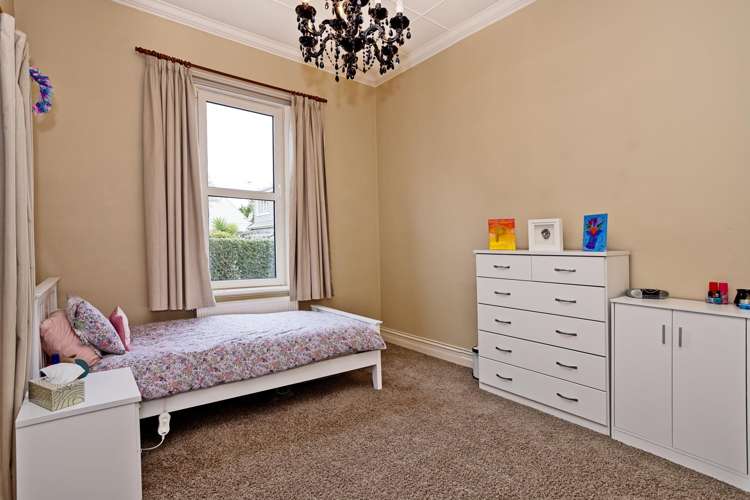 12 Herbert Street Gladstone_13