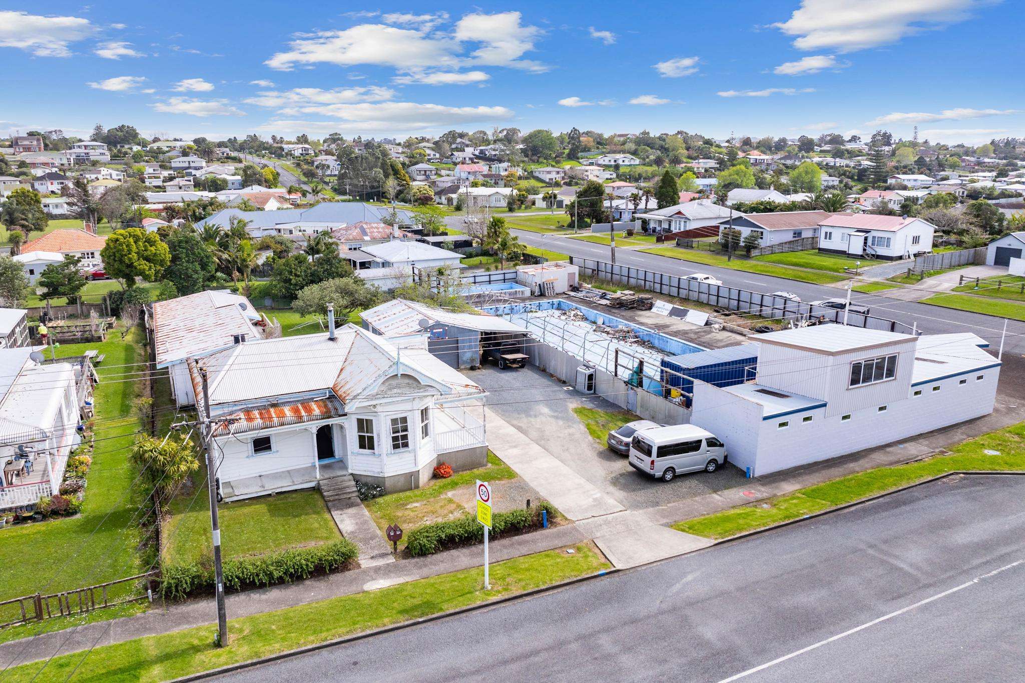 Dargaville’s old public pool for sale - leech farm anyone?