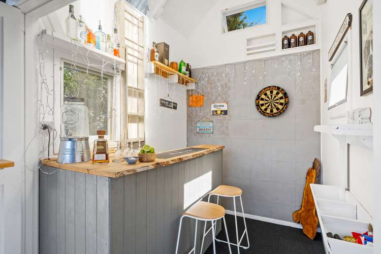 34 Grand View Road Leigh_25