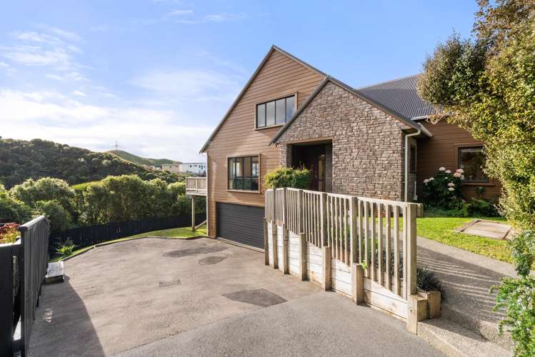 14 Carmichael Street Johnsonville_17