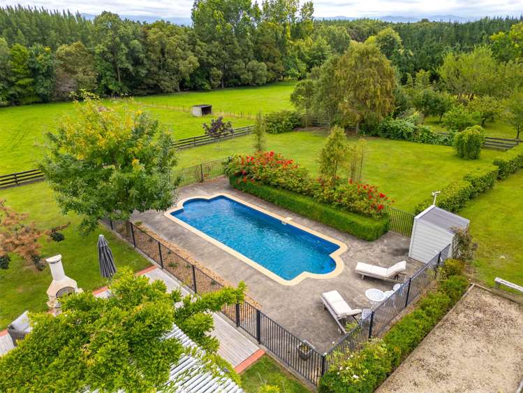 63 Riversdale Road Waihakeke_33