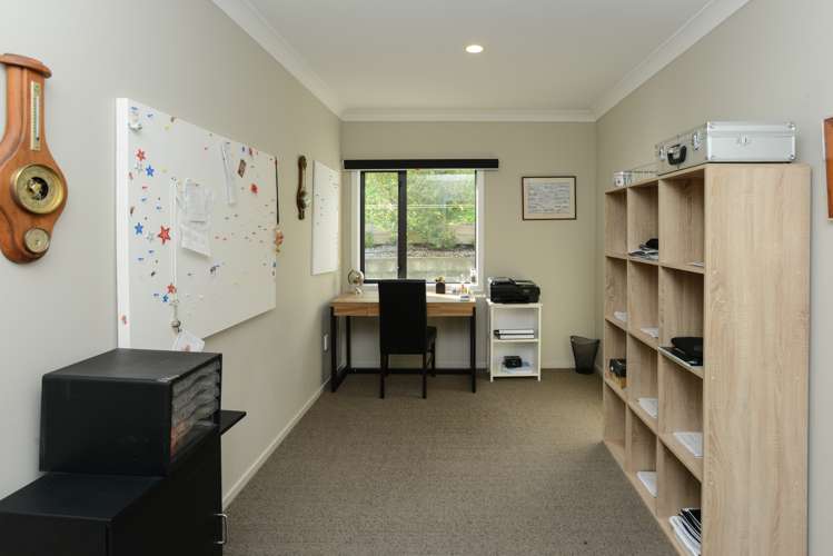 1 Lakeview Terrace Taradale_21