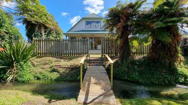 65 Robinson Avenue Holdens Bay_1