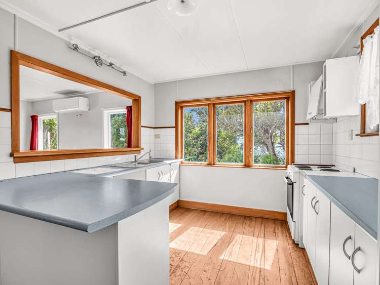 15 Glenfield road Owhata_6