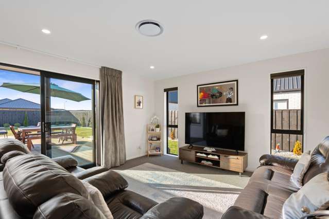 21 Bob Reid Crescent Darfield_2