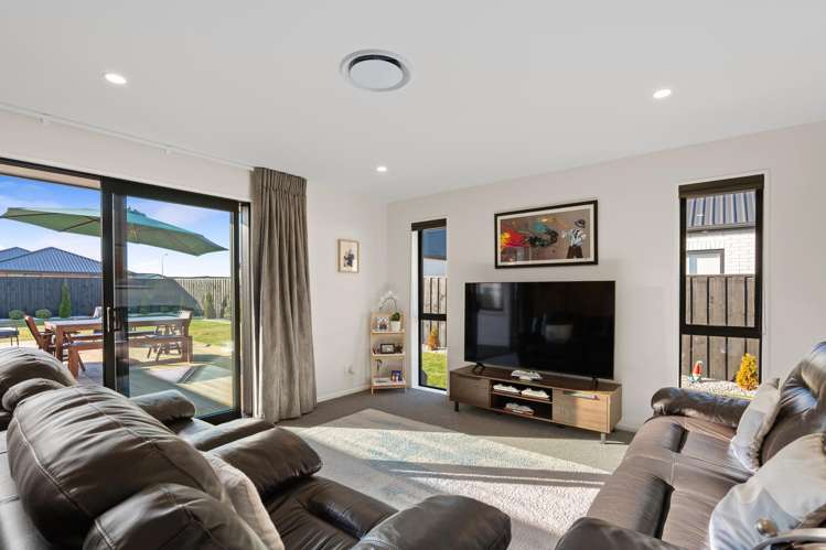 21 Bob Reid Crescent_2