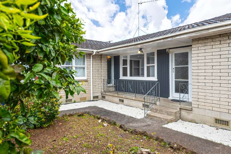 2/215 Swanson Road Henderson_5