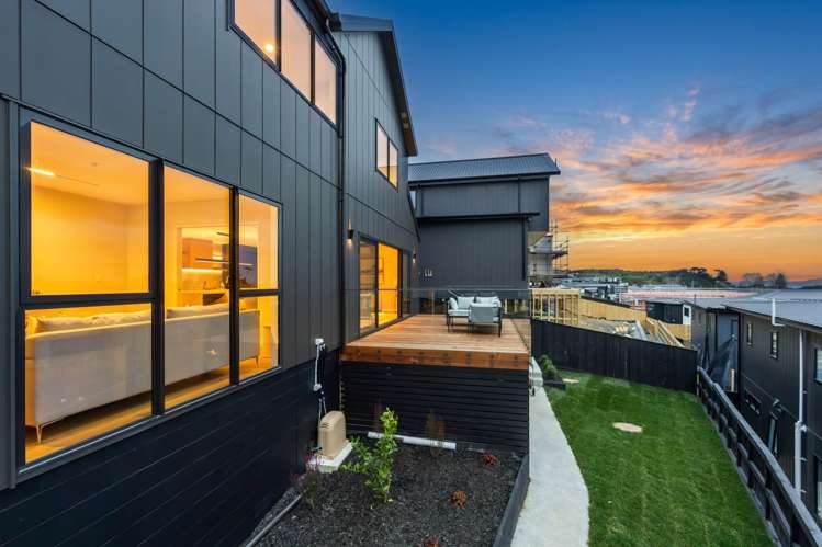 4 Humenga Place Long Bay_36