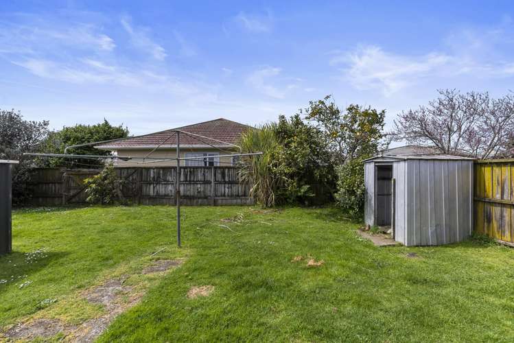 127 Maplesden Drive Clendon Park_16