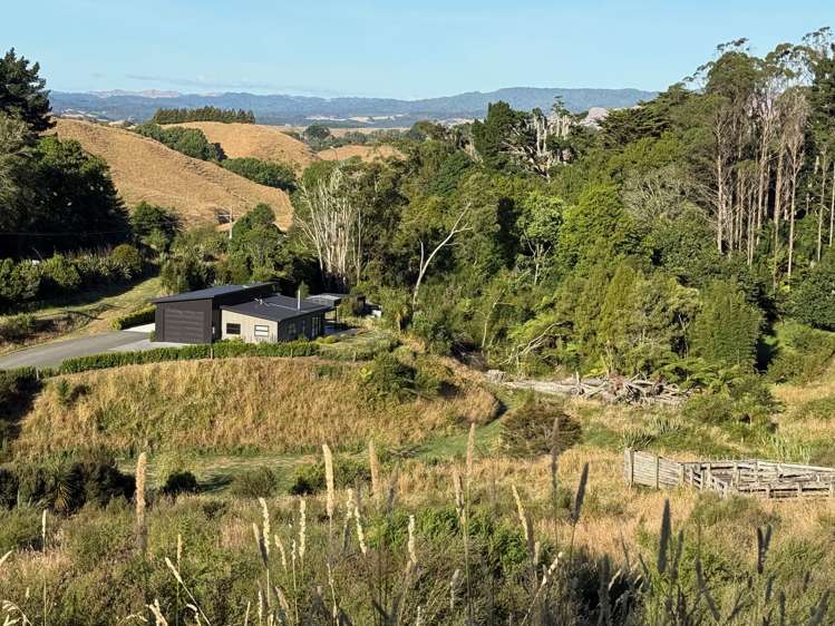 7 Maungatawhiri Road Raglan_19