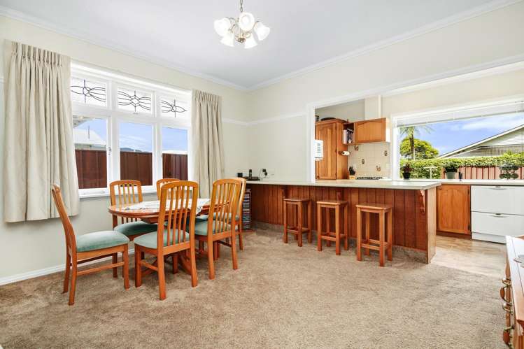 34 Beaumont Avenue Alicetown_9