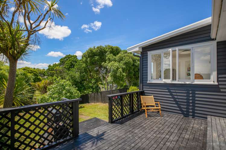 33 Premier Avenue Point Chevalier_6