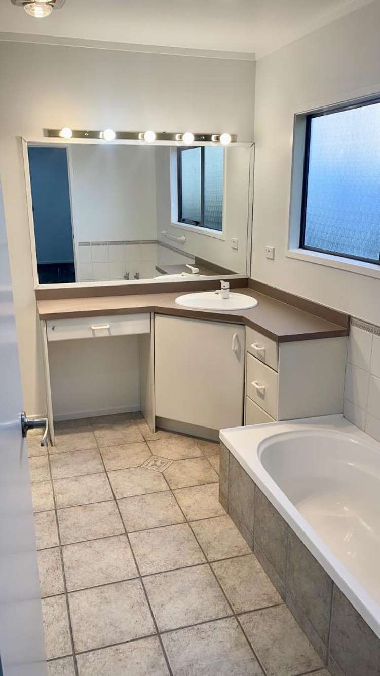 90B Pupuke Road Hillcrest_15