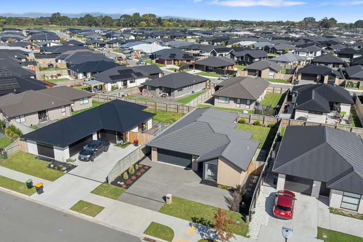 21 Chambers Avenue Woodend_18