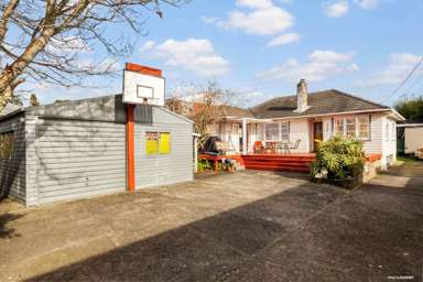 108 Archibald Road_1