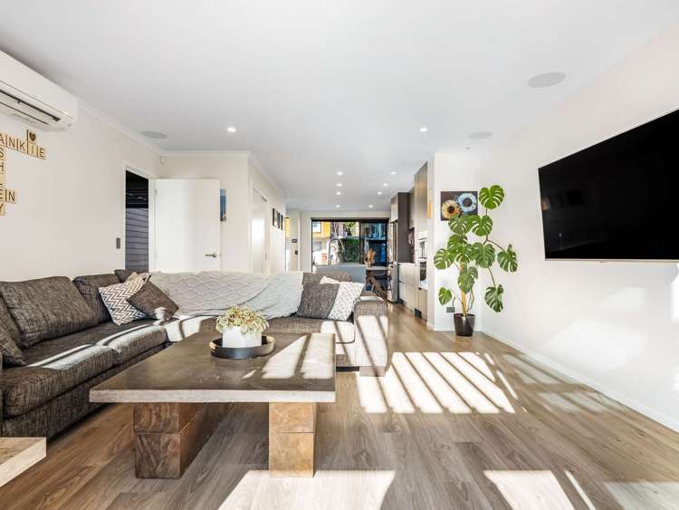 3 Seafarer Crescent Stanmore Bay_14