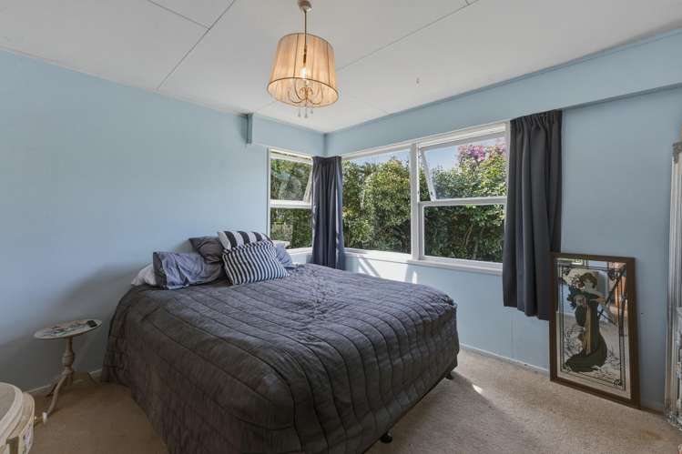 6 Leslie Street Central_10