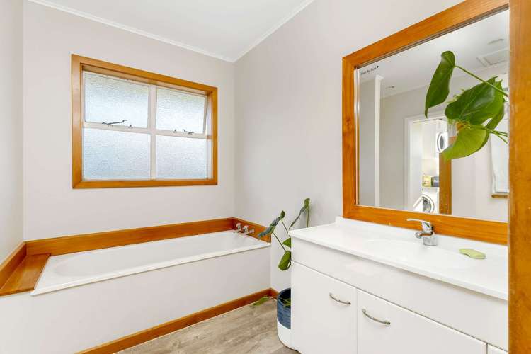 178 Alford Forest Road Allenton_10