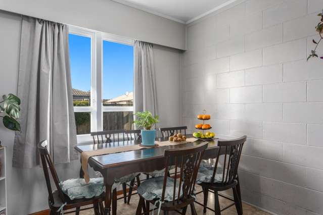 1 and 2/63 Henderson Street Whakatane_3