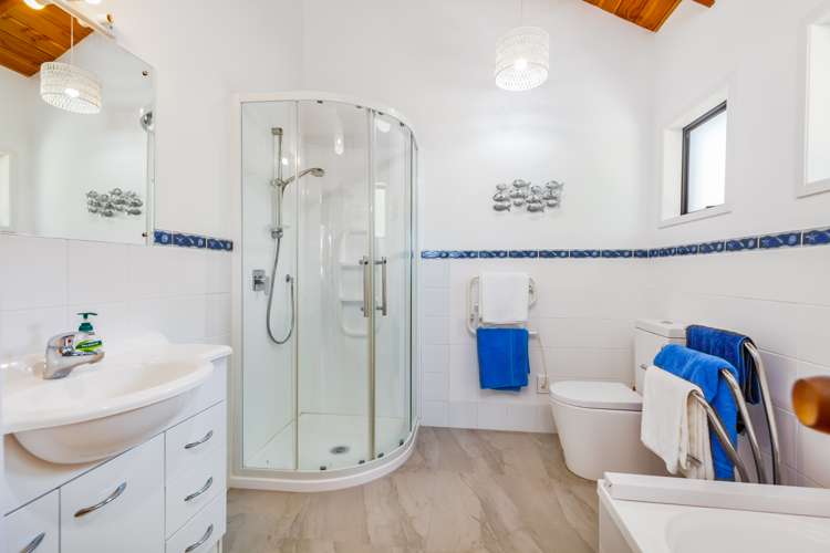 33 Merehai Place Snells Beach_14