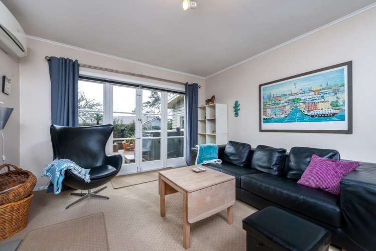 6 Ingleby Place Kelston_10