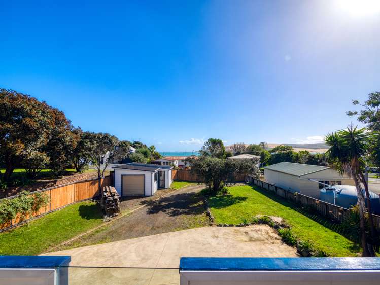 10 Waianga Place Omapere_32