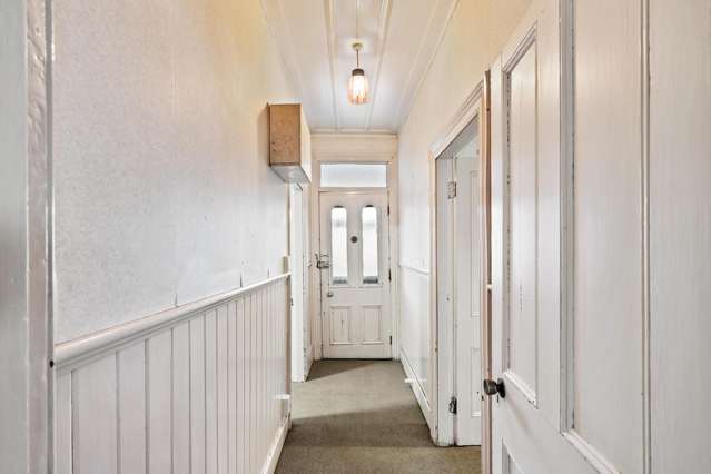 169 Carlyle Street Napier South_1