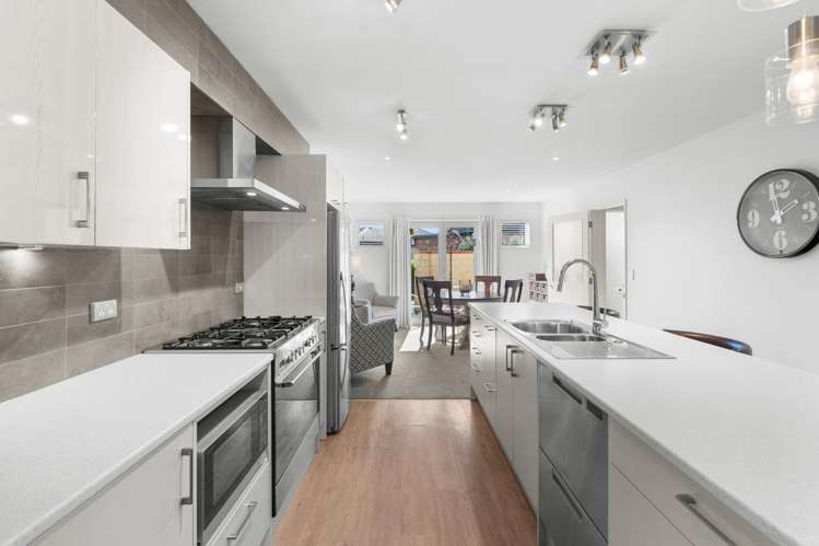 8 Waterford Avenue Northwood_7