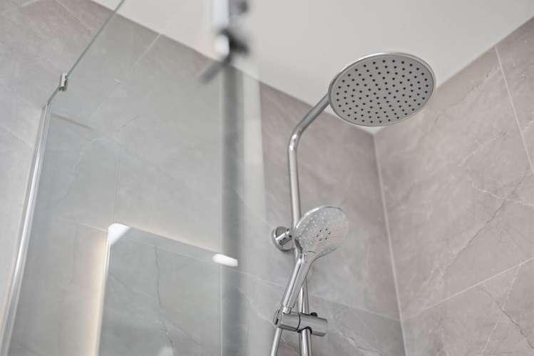 17 Karaka Village Parade Karaka_14