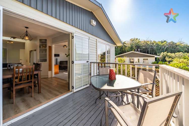 12 Gainsborough Grove Belmont_7