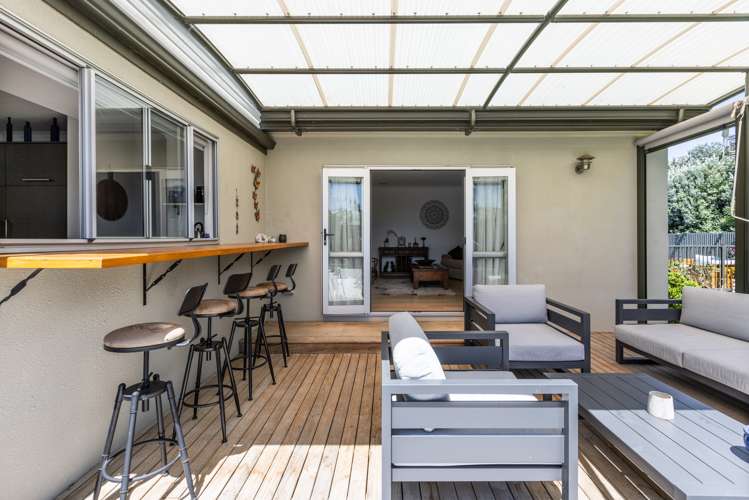 9 Devon Street Taradale_12