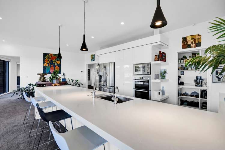 15 Links Drive Bell Block_9