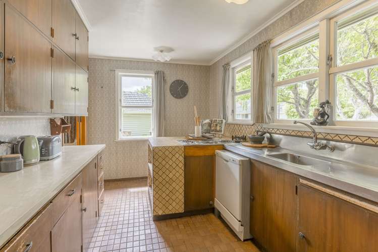 31 Holyoake Crescent Avalon_12