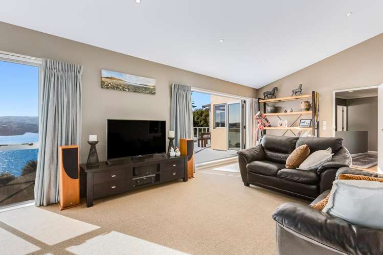 18 Leeward Drive Whitby_13