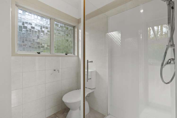 190A Howard Road Orere Point_17