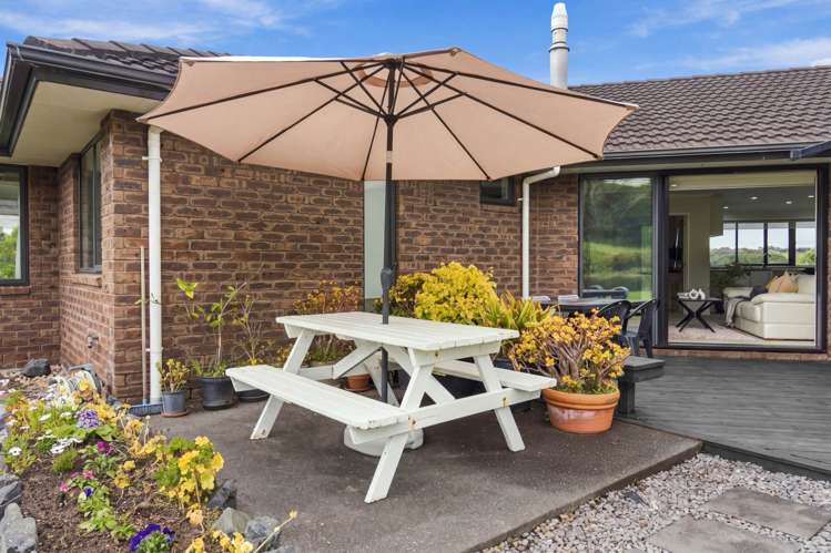 29 Whangaparaoa Road Red Beach_33
