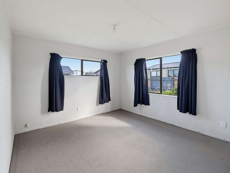 69 Tarbet Street Flaxmere_12