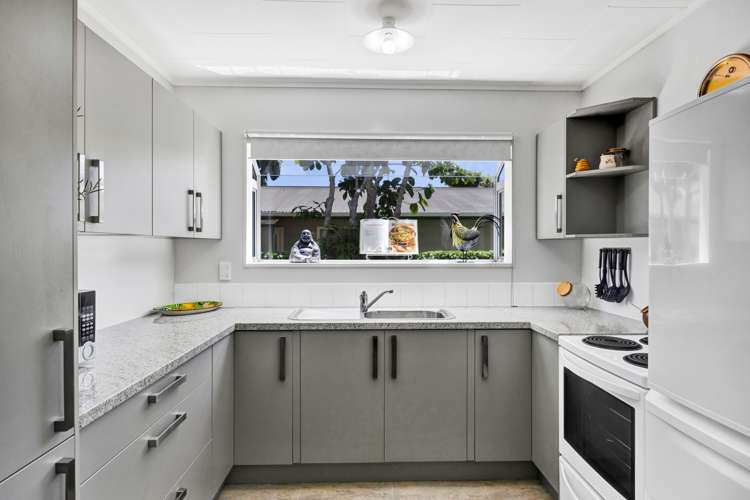 30 Hobart Drive Spotswood_12