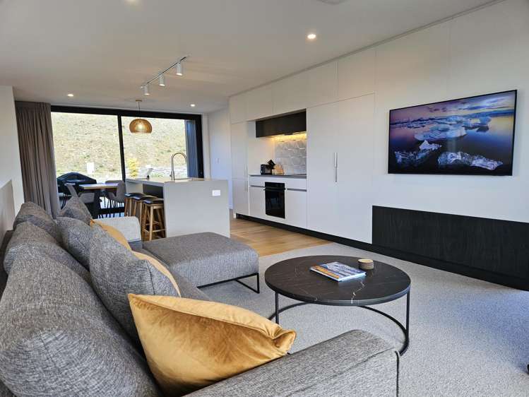 16 Station Bay Rise Lake Tekapo_6