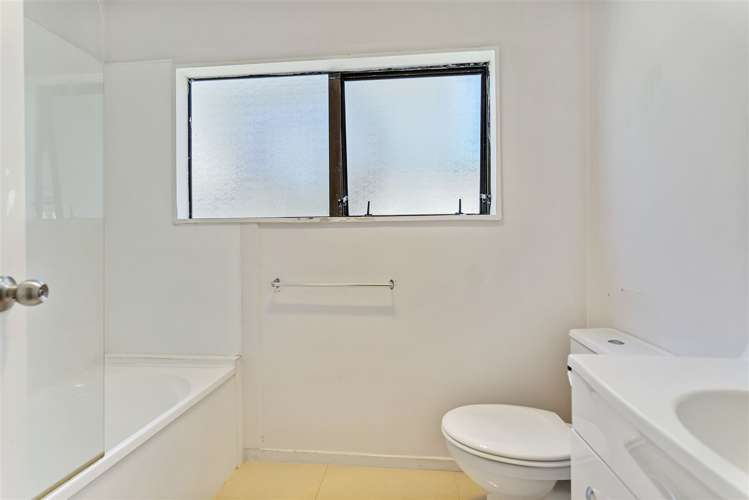 19a Greenock Road Ranui_9