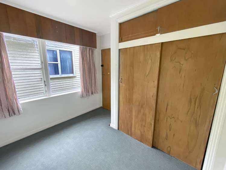 2/131 Happy Valley Road 1325_7